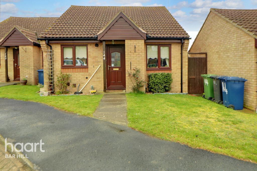 The Spinney, Barhill 2 bed terraced bungalow for sale £275,000