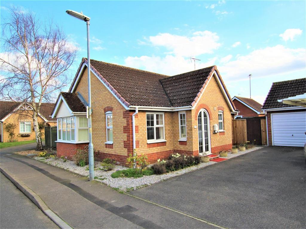 Cawood Close, March, 2 bed detached bungalow for sale £240,000