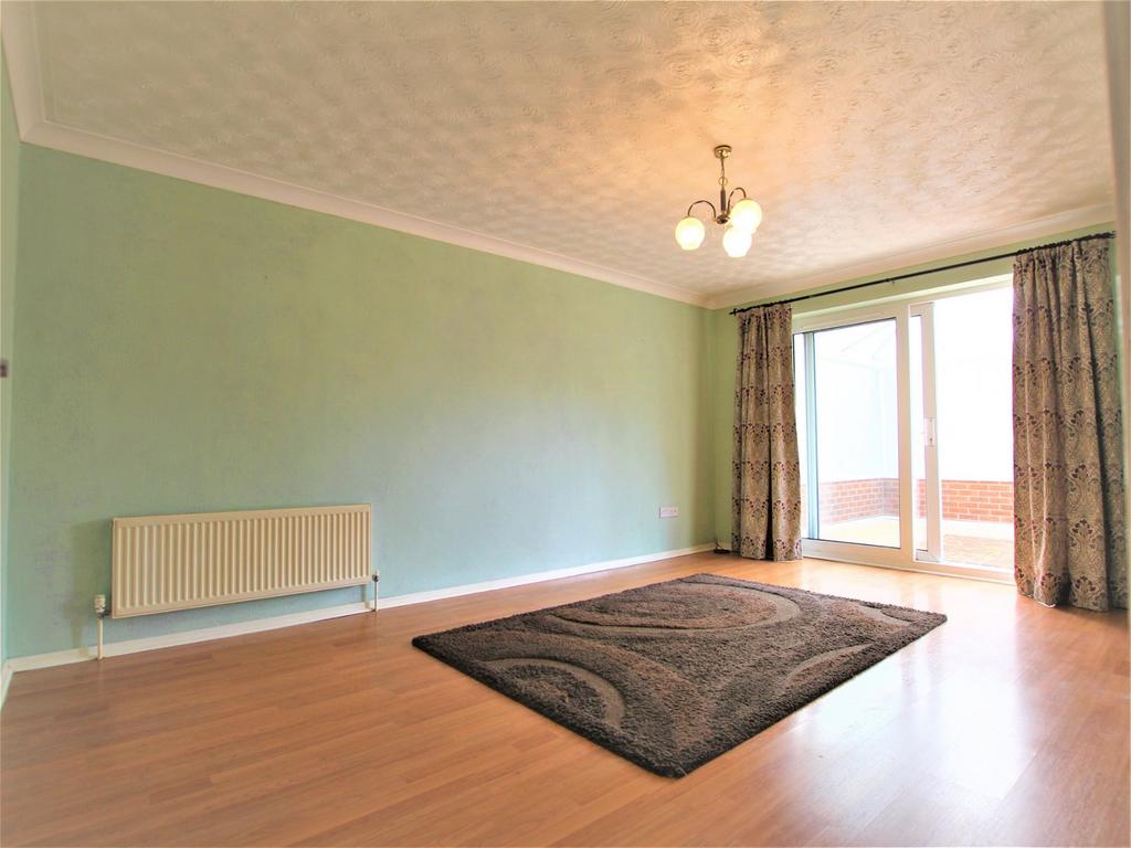 Cawood Close, March, 2 bed detached bungalow for sale £240,000