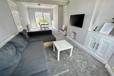 5 Dunard Road, Shirley, Solihull, B90 2HR
