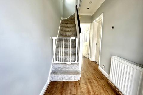 5 Dunard Road, Shirley, Solihull, B90 2HR
