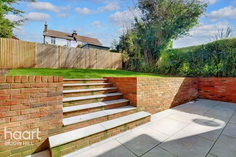 4 bedroom detached house for sale - Stock Hill, Biggin Hill