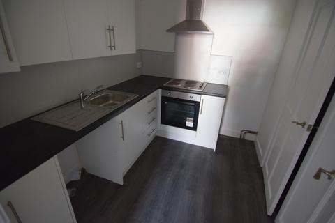 Studio to rent, Leeds Road, Blackpool