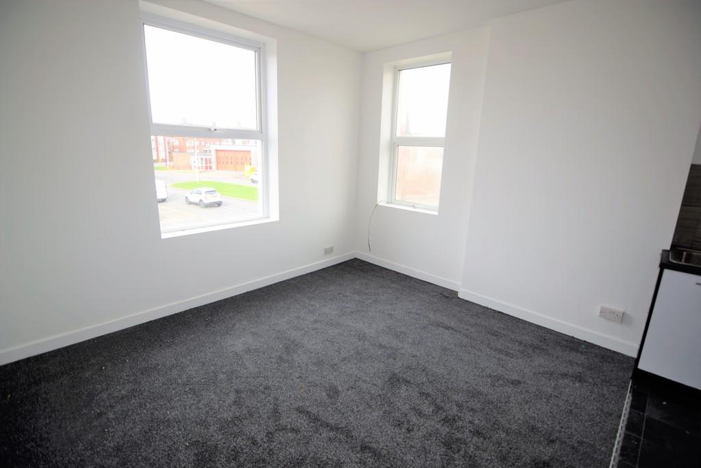 Red Bank Road, Bispham, Blackpool 1 bed flat £433 pcm (£100 pw)