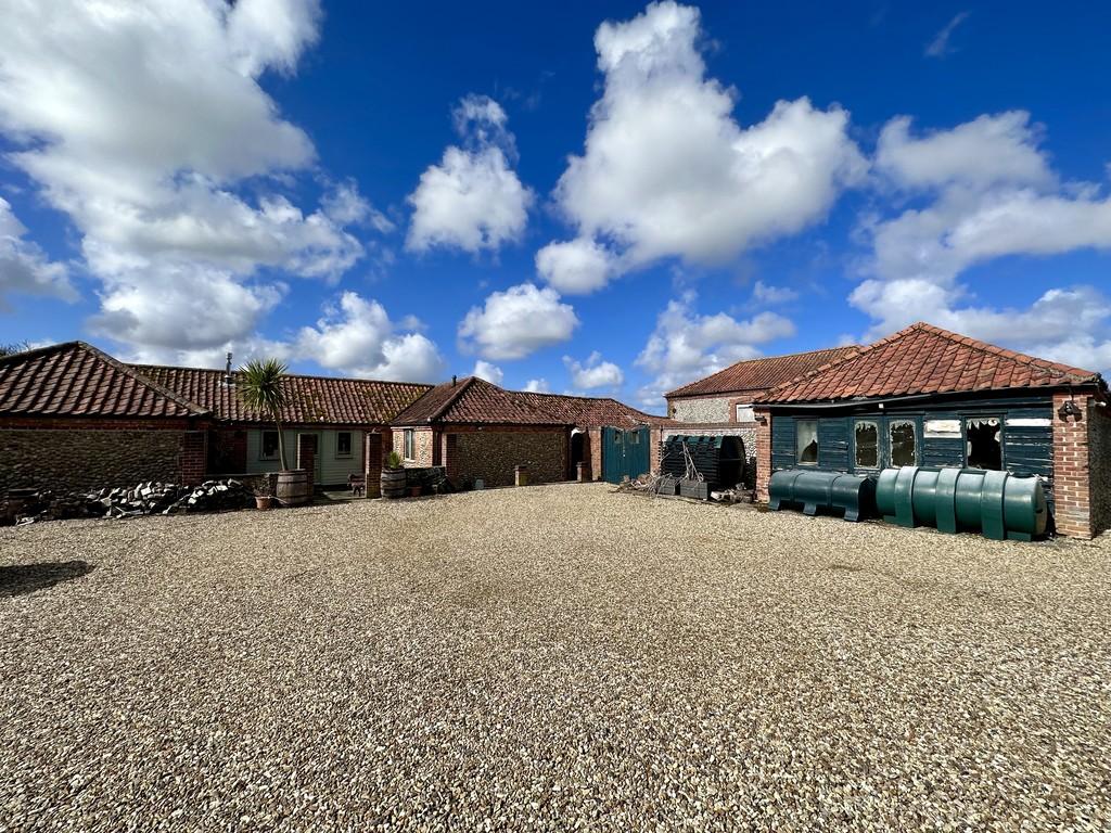 Letheringsett Hill, Holt, Norfolk 3 bed barn for sale £795,000