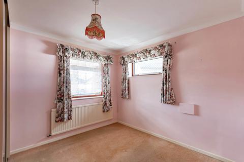 2 bedroom detached bungalow for sale - Tiln Court, Retford