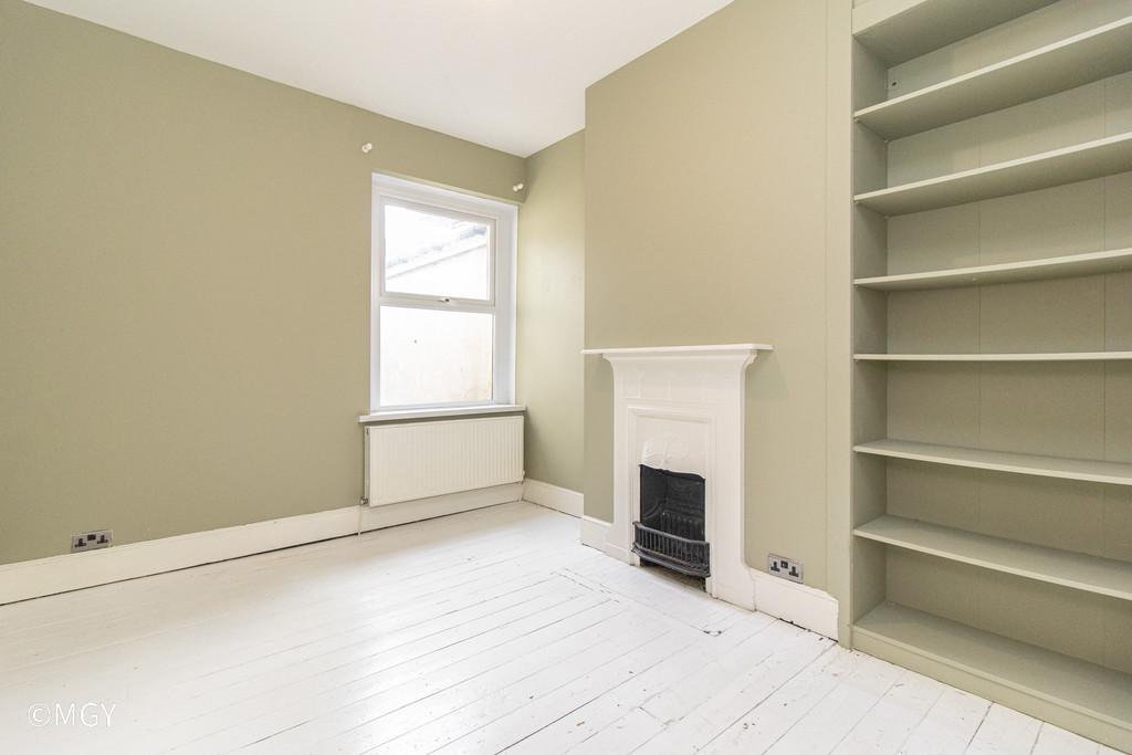 102 Clive Road-18