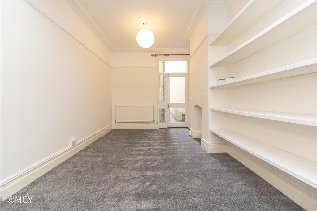 102 Clive Road-12