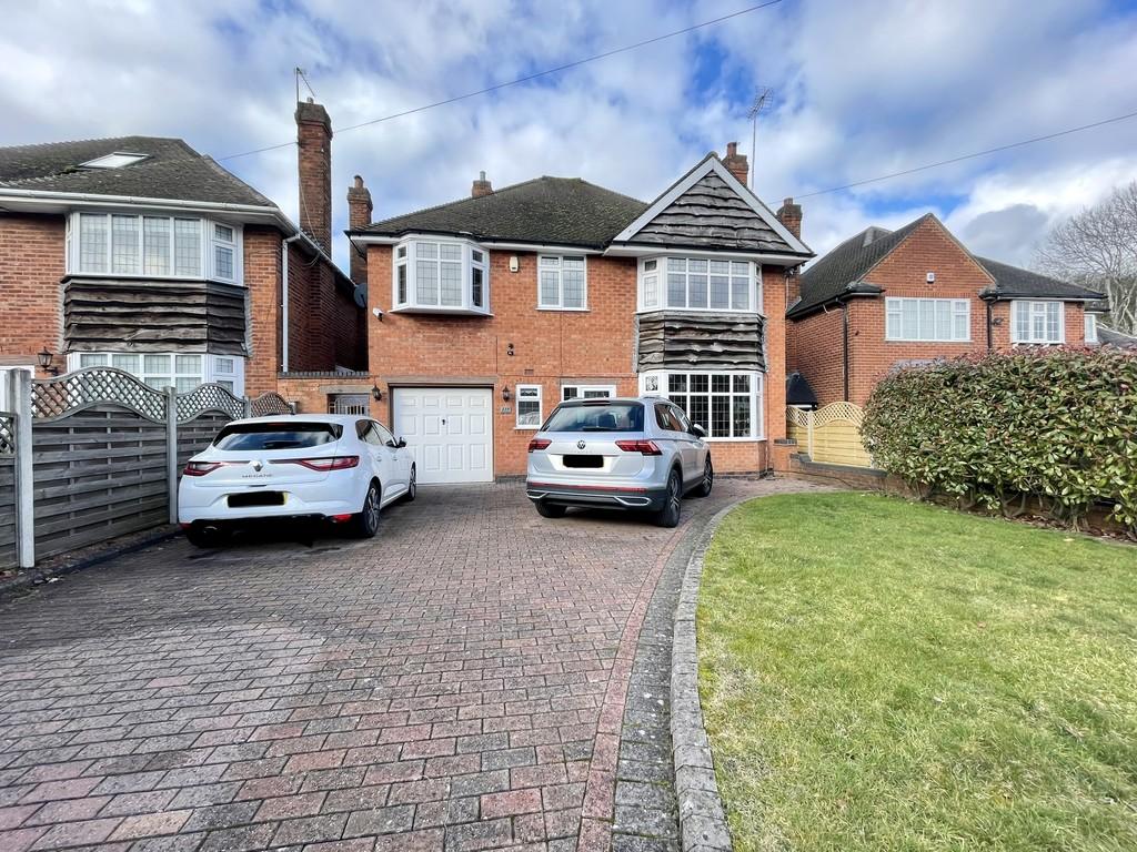 Dovehouse Lane, Solihull 4 bed detached house £675,000