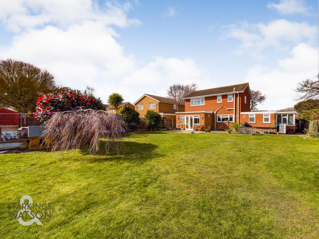 Gunton Church Lane, Lowestoft 3 bed detached house £460,000
