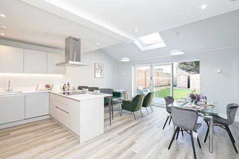 1c Buttercross Lane, Epping, CM16 5AA