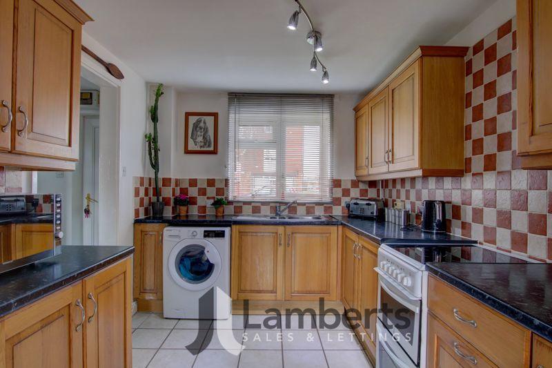 Meadow Road, Alcester 2 bed terraced house for sale £240,000