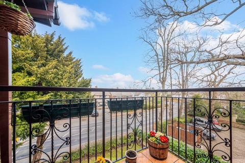 12, Chichester Court Parkhill Road, Bexley, DA5 1HA