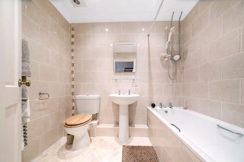 12, Chichester Court Parkhill Road, Bexley, DA5 1HA
