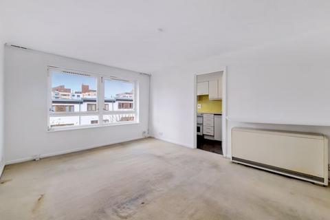 6 Regent Square, London, E3 3HQ