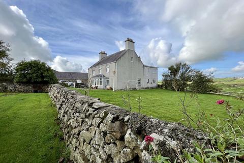 5 bedroom detached house for sale, Lon Cefn, Llannerch-y-medd, Anglesey, LL71
