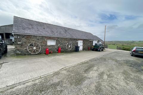 5 bedroom detached house for sale, Lon Cefn, Llannerch-y-medd, Anglesey, LL71