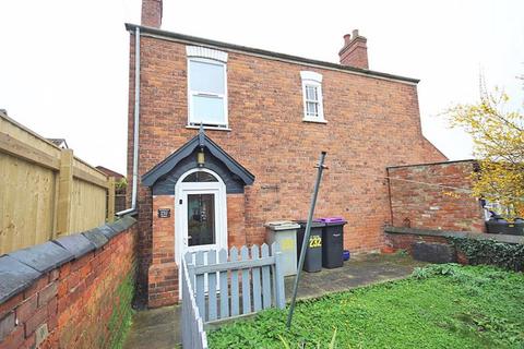 2 bedroom detached house for sale - EASTGATE, LOUTH