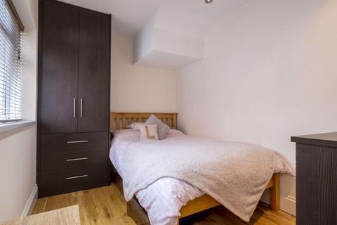undefined, Stratford Grove West, Newcastle Upon Tyne NE6