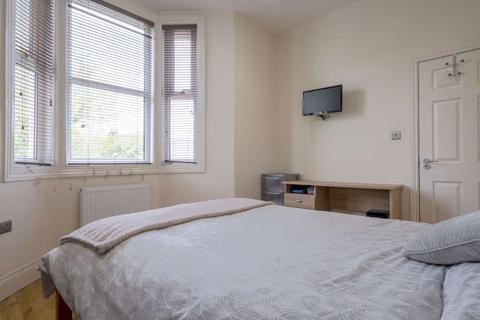 undefined, Stratford Grove West, Newcastle Upon Tyne NE6