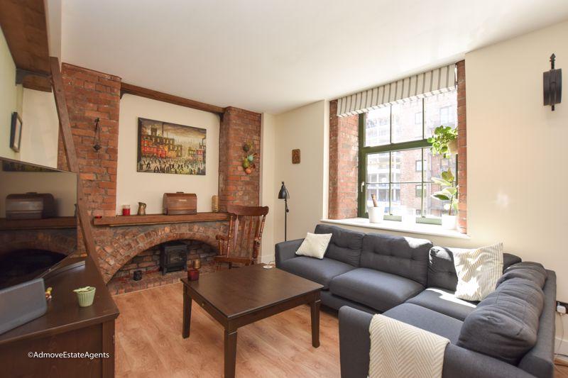 Macintosh Mills, 4 Cambridge St, Manchester, M1 3 bed apartment for