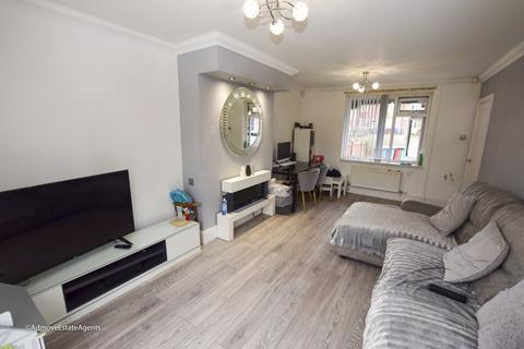 57 Greatfield Road, Manchester, M22 9RZ
