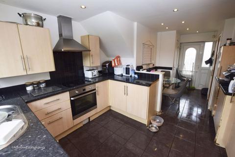 57 Greatfield Road, Manchester, M22 9RZ