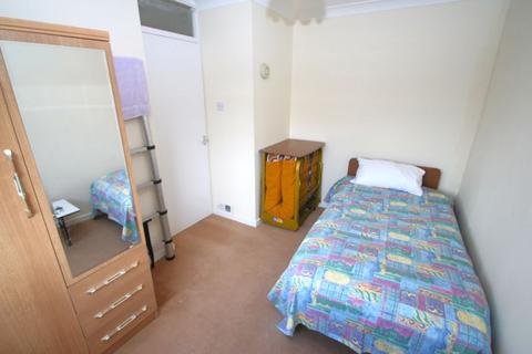 15 Canberra Road, Worthing, BN13 3HH