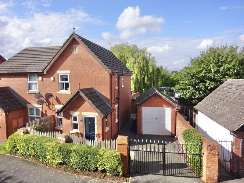 Park Mills Close, Willaston, Nantwich, Cheshire 2 bed semidetached