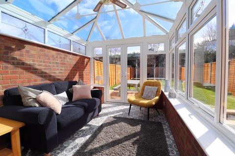 3 bedroom semi-detached house for sale, Porchester Road, Gloucester