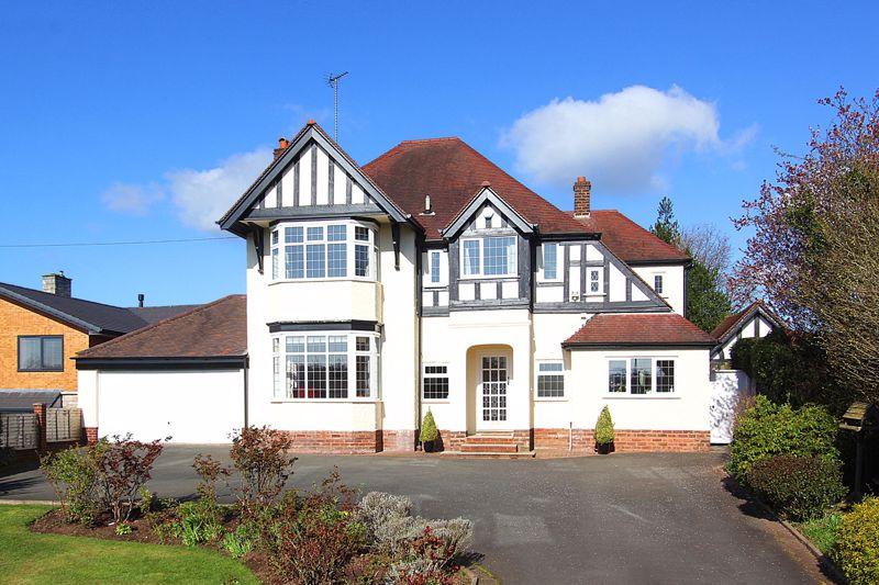 WOMBOURNE, Stourbridge Road 4 bed detached house £725,000