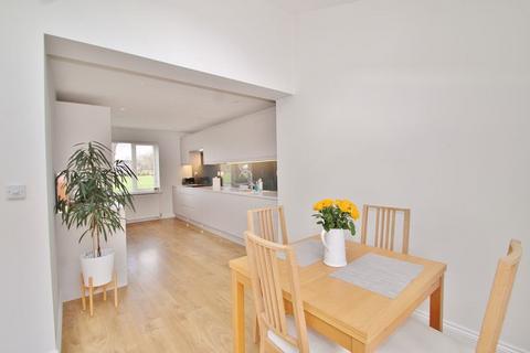 75 Oxlease, Witney, OX28 3QY