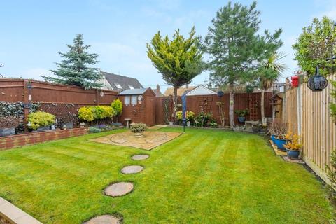 3 bedroom semi-detached house for sale - Bosleys Orchard, Wantage