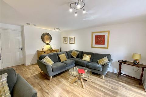 8 Middlepeak Way, Handsworth, Sheffield, S13 9DL