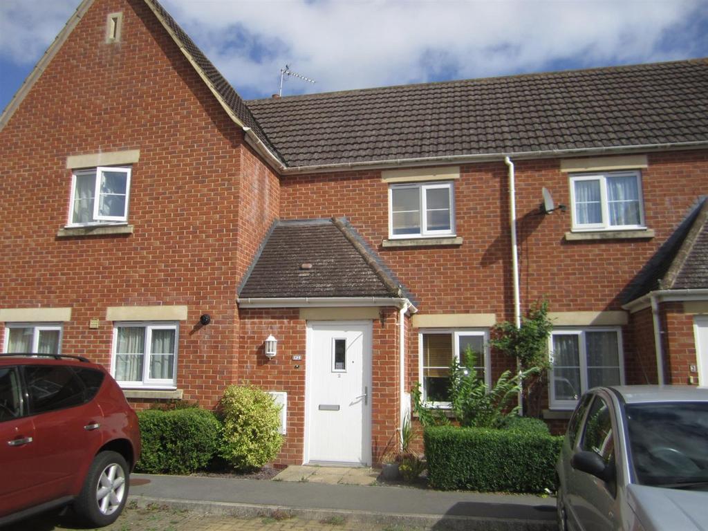 Fosseway Court, Lechlade 1 bed terraced house £795 pcm (£183 pw)