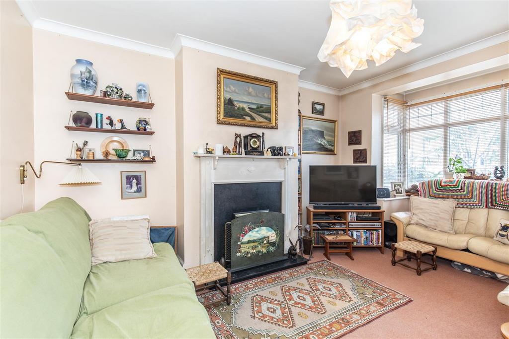 5 Woodmancote Road-16.jpg