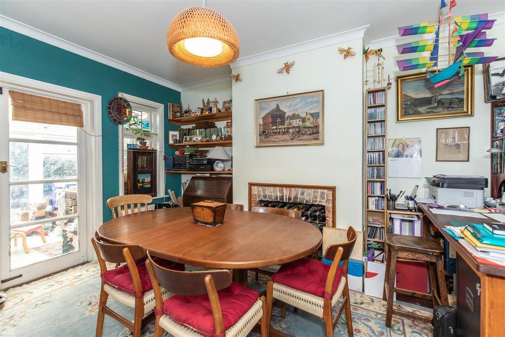 5 Woodmancote Road-22.jpg