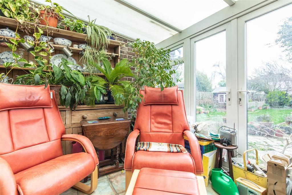 5 Woodmancote Road-26.jpg