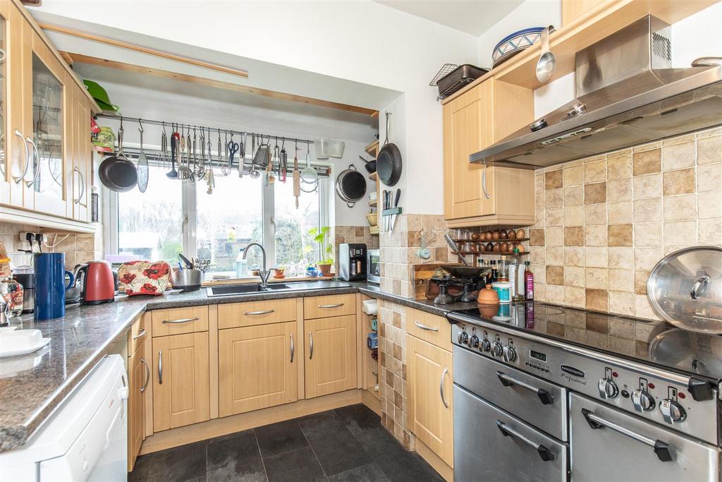 5 Woodmancote Road-30.jpg