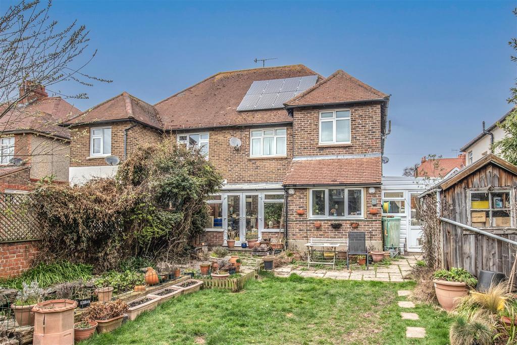 5 Woodmancote Road-8.jpg