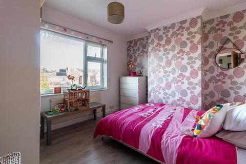 12 Abingdon Drive, Ruddington, Nottingham, NG11 6FX