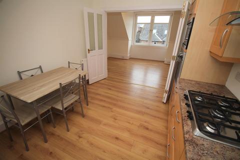 3 bedroom flat for sale - Royal Street, Gourock
