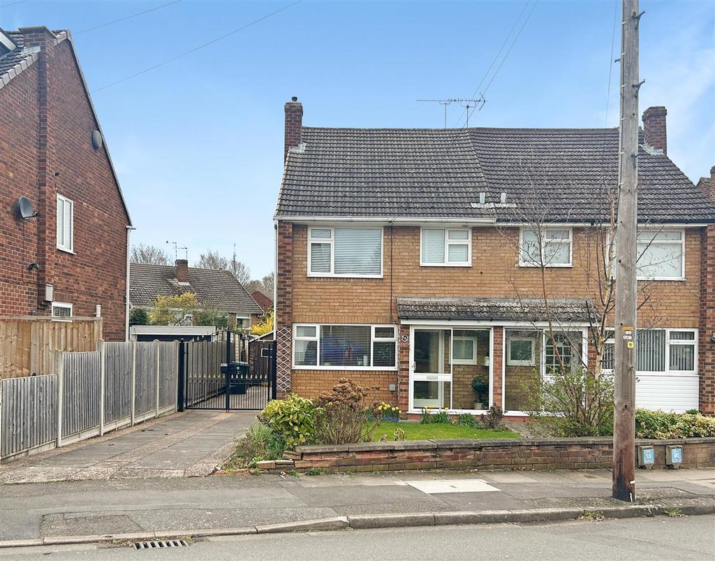 Aynho Close, Mount Nod, Coventry 3 bed semidetached house for sale £