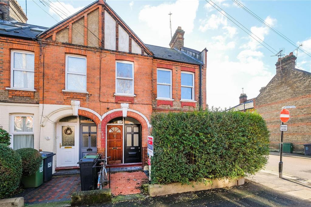 Winns Avenue, Walthamstow 2 bed £1,695 pcm (£391 pw)