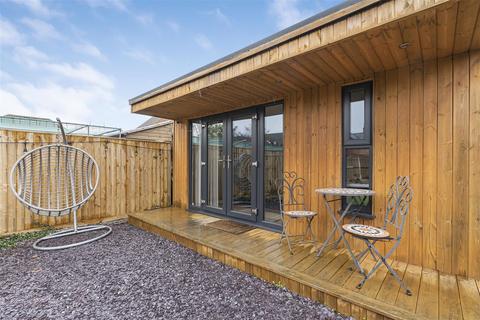 Tenaya Bicester Road, Launton, Bicester, OX26 5DP