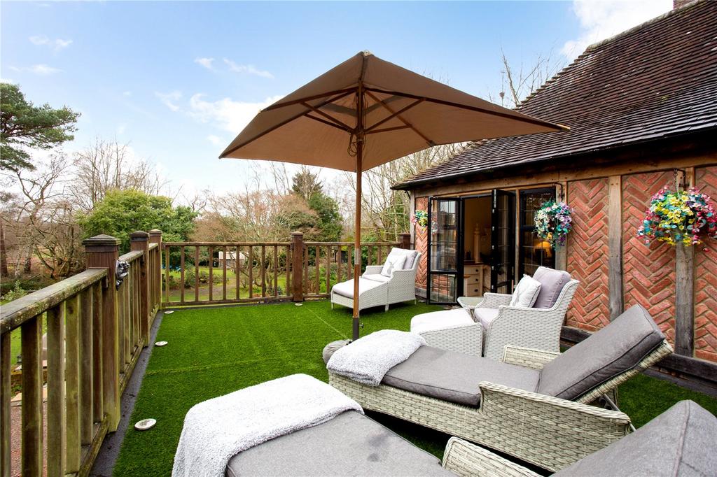 Rooftop Balcony