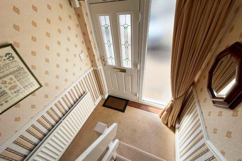 16 Enid Gardens, Blackhall Colliery, Hartlepool, TS27 4HL