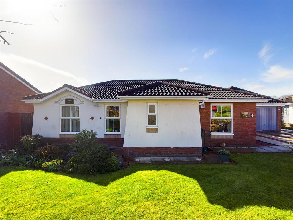 Aysgarth Rise, Bridlington 3 bed detached bungalow for sale £280,000