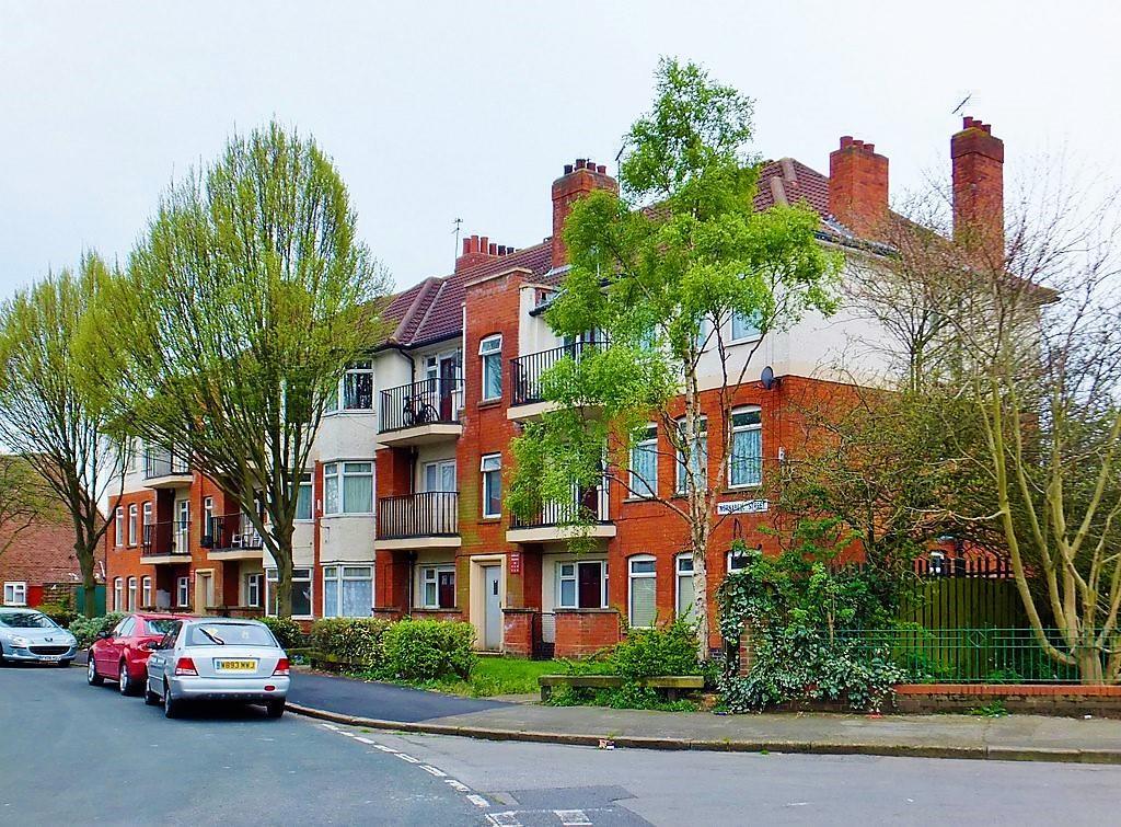 Barnsley Street, Hull 2 bed flat for sale £50,000