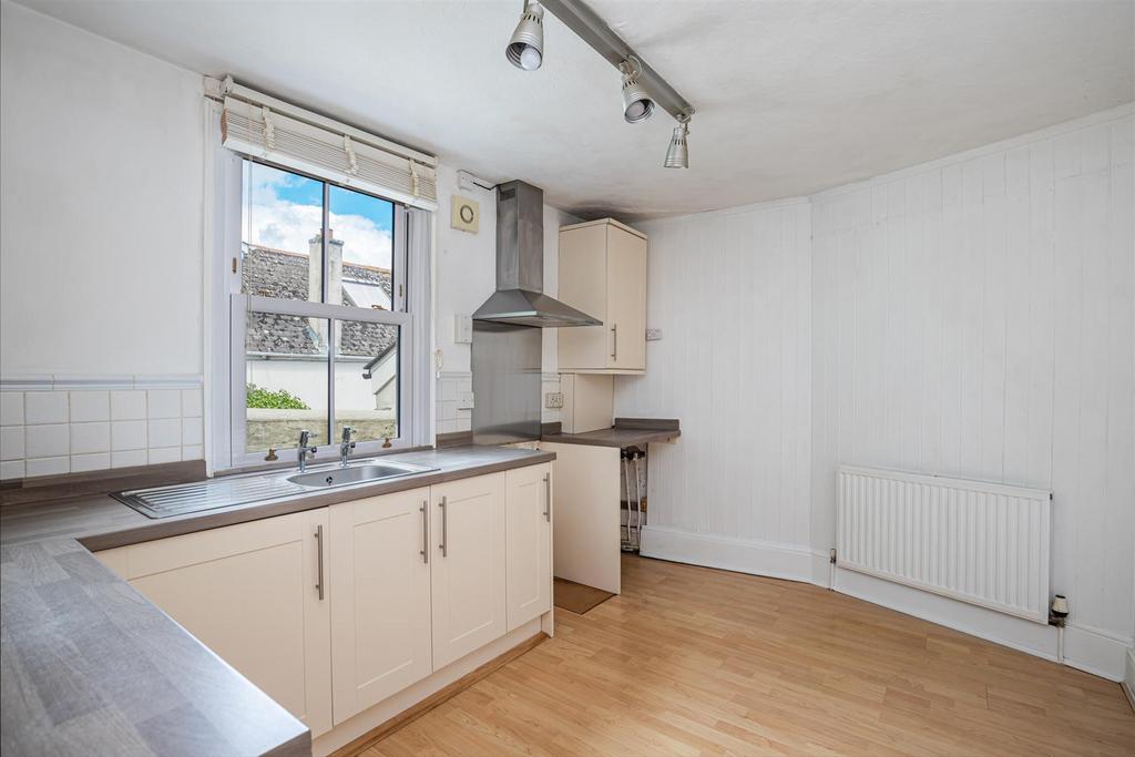 A14 - Riversea Views Dartmouth - 220531.jpg